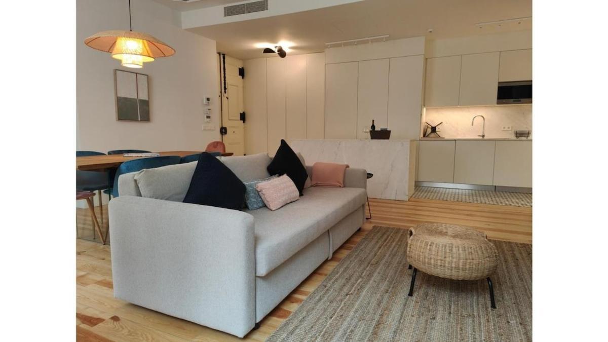Amazing Spacious Chiado 2-bedroom Stylish W Ac Apartamento Lisboa