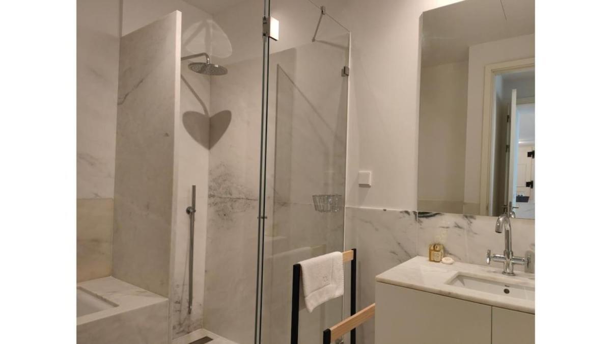 Amazing Spacious Chiado 2-bedroom Stylish W Ac Apartamento